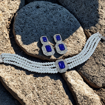 Elegant chokar set
