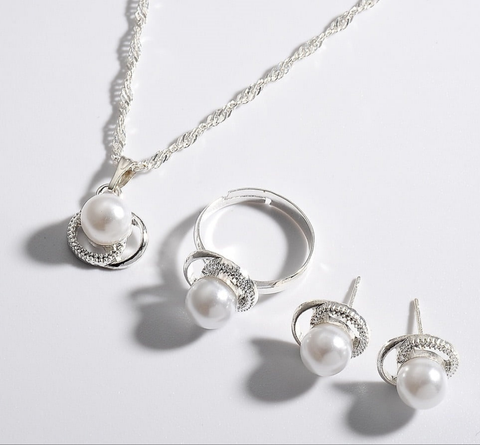 Pearl Pendant Set