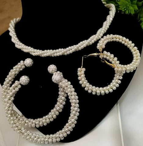 Fancy Pearl set