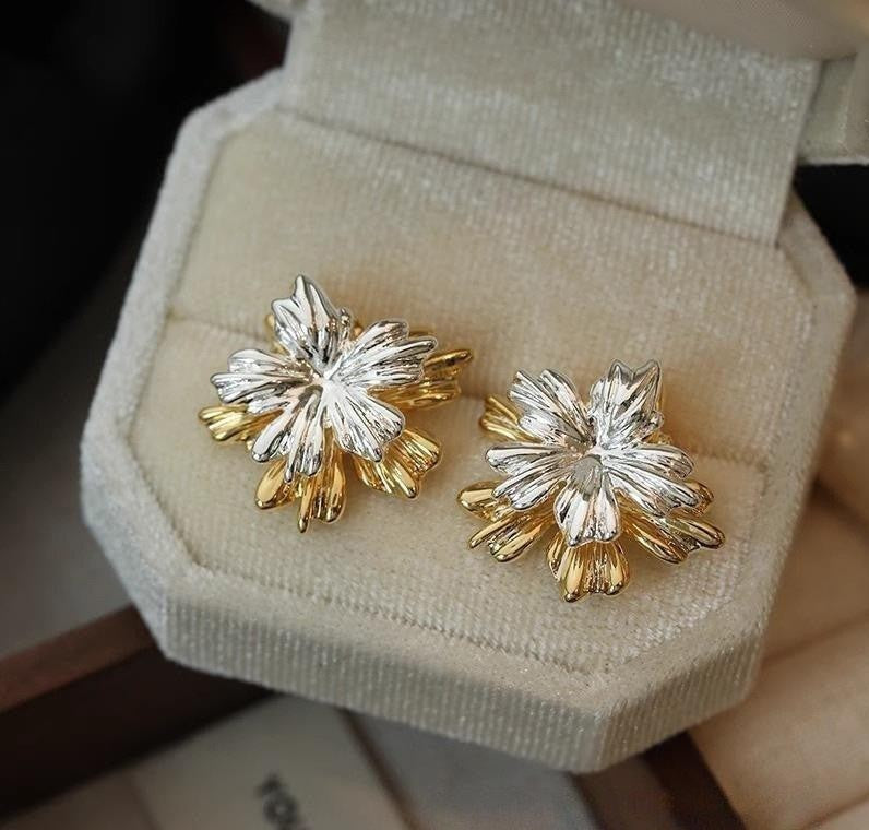 Stainless steel double flower studs