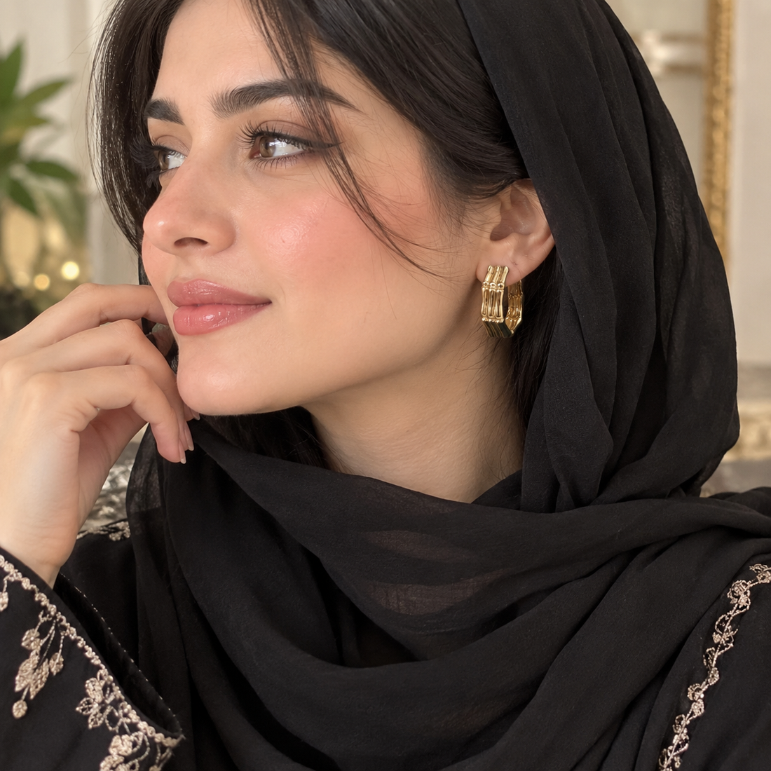 Golden Ribbed Luxe Hoops