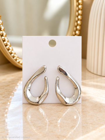 Luna Curve Silver Hoops